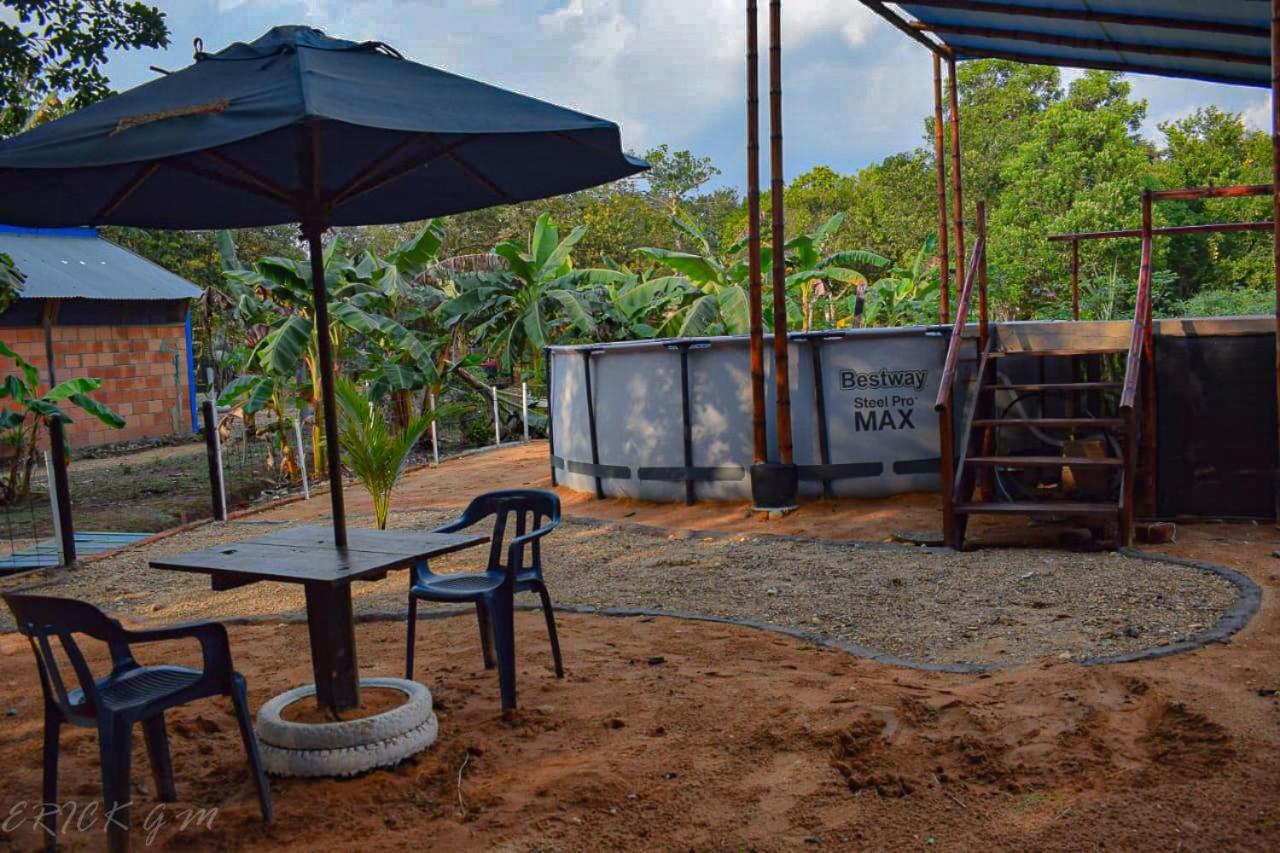 Hostal Cano Nevera La Macarena Exteriér fotografie