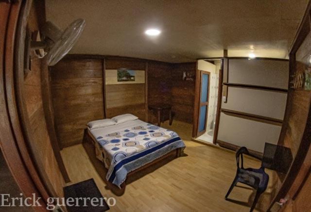 Hostal Cano Nevera La Macarena Exteriér fotografie